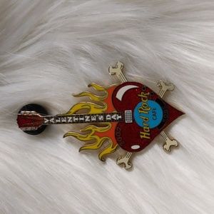Hard Rock Cafe Collector Pin 2002